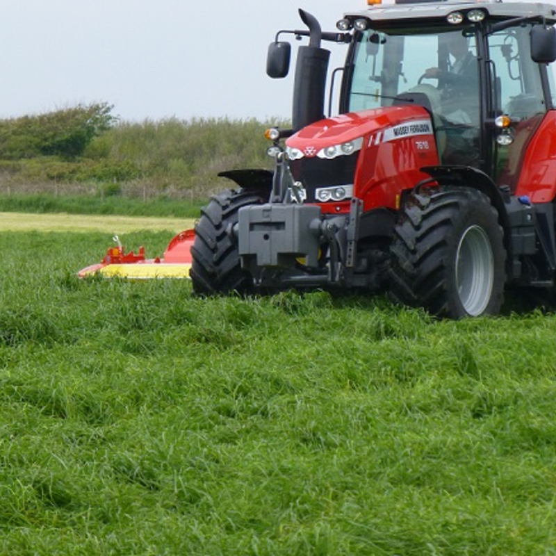 Overseeder Cutting