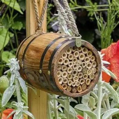 Barrel Nester